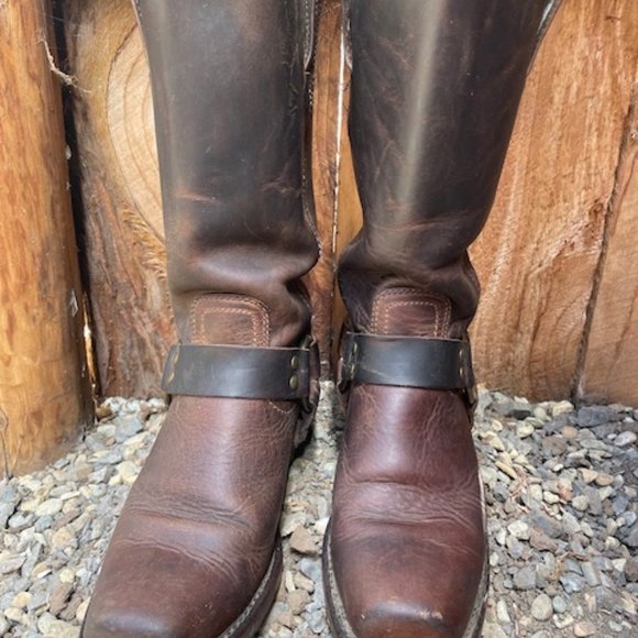 Women's Frye Harness 12R Boots Size 7 - Picture 8 of 8